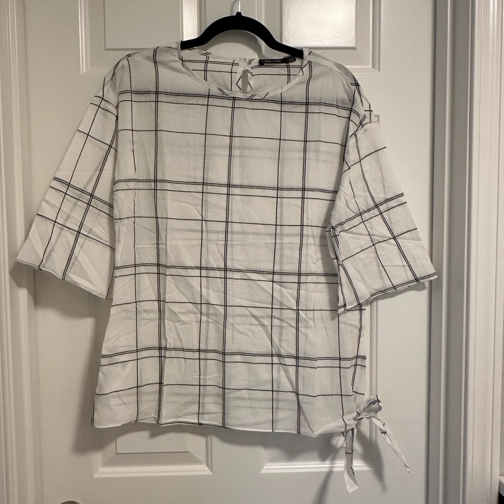 Doe & Rae sheer top - Picture 9 of 10